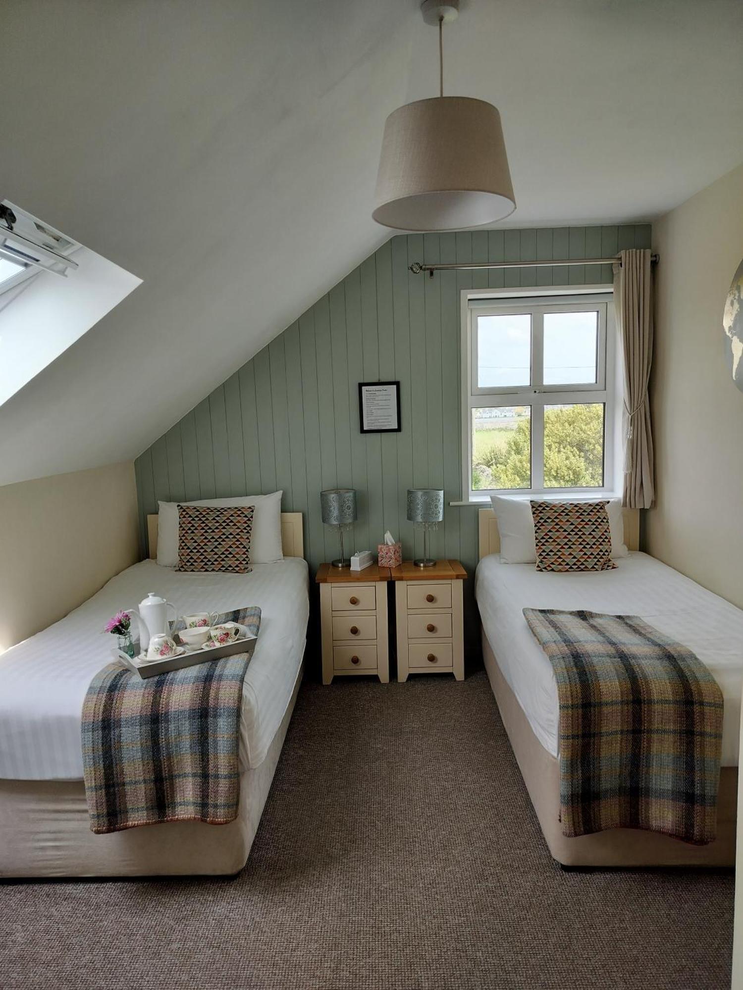 Lanelodge Village Doolin
